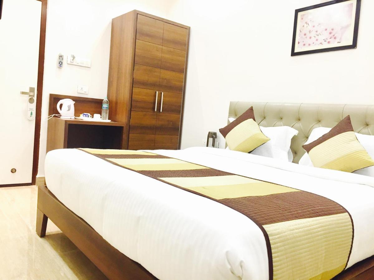 Hotel Ajmer Regency Exteriör bild
