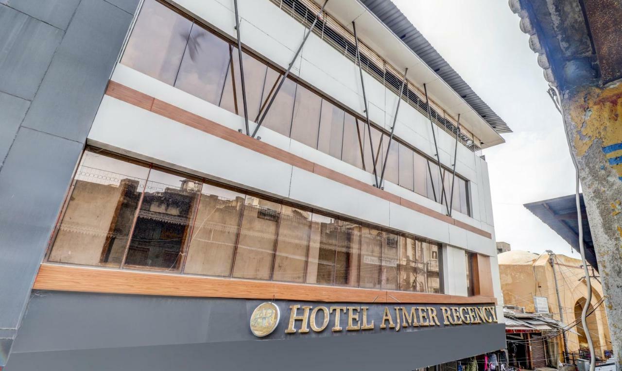 Hotel Ajmer Regency Exteriör bild